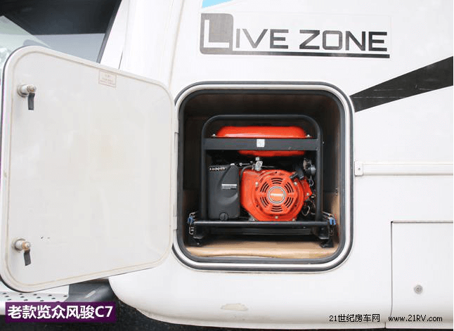 改款不止于顏值 新舊款覽眾C7對比簡評 改款不止于顏值 新舊款覽眾C7對比簡評