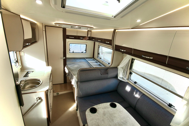 舒適旅行生活，這款房車必不可少
