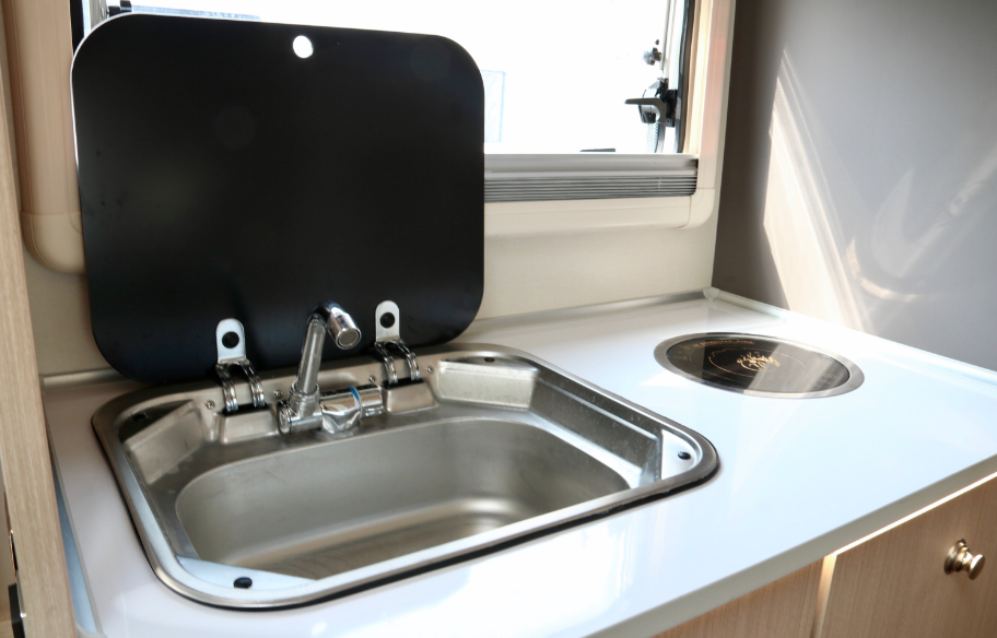 分時四驅、超大空間、一代經典——風駿C7！