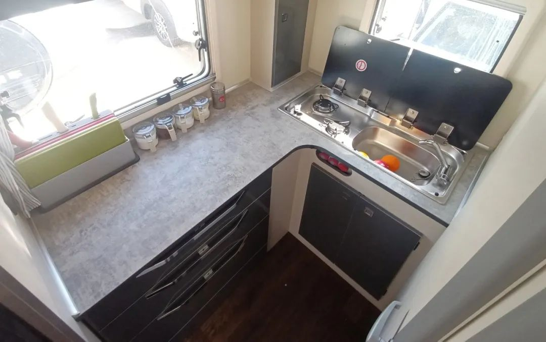 8月12日，相約武漢！顏值、動力、空間都滿意的皮卡房車來了！